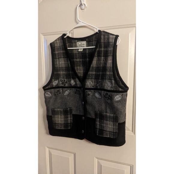 Tantrums Vintage Black & Grey Plaid Vest with Leaves, Cotton. Whimsy Goth, Y2K - Picture 1 of 7